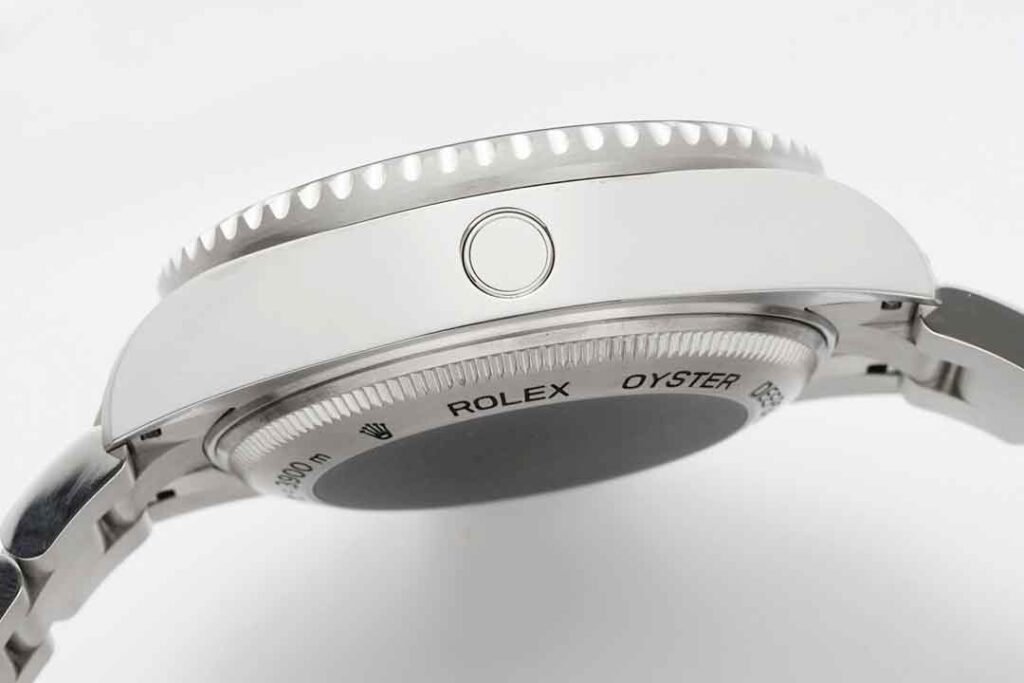 Replica Rolex Sea Dweller Helium Escape Valve Fake Watches clone