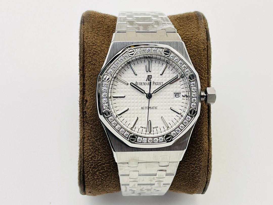replica womens watches audemars piguet royal oak diamond super clone