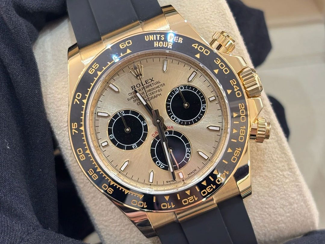 Clean Factory Watches Review Rolex Daytona 126518-0012 Replica vs Real