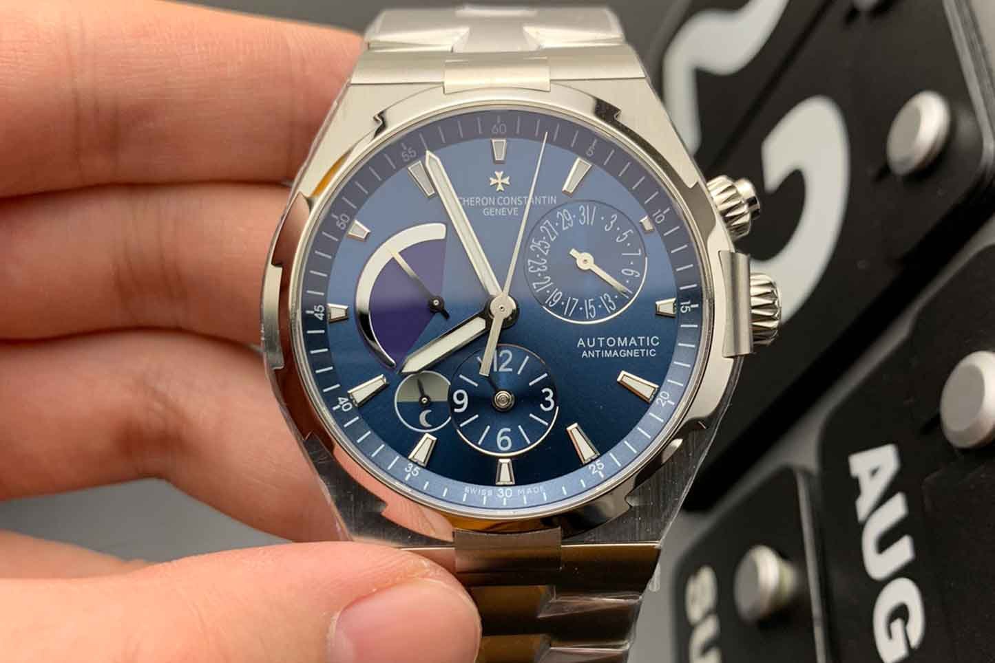 Vacheron Constantin Overseas Dual Time Power Reserve 42mm Blue Dial Replica Watches