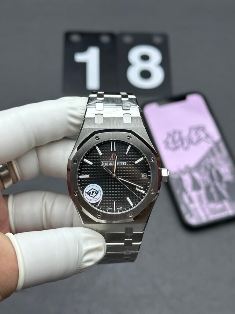 APS Factory Audemars Piguet Royal Oak 15500 Black Dial 41mm Replica Men Watch